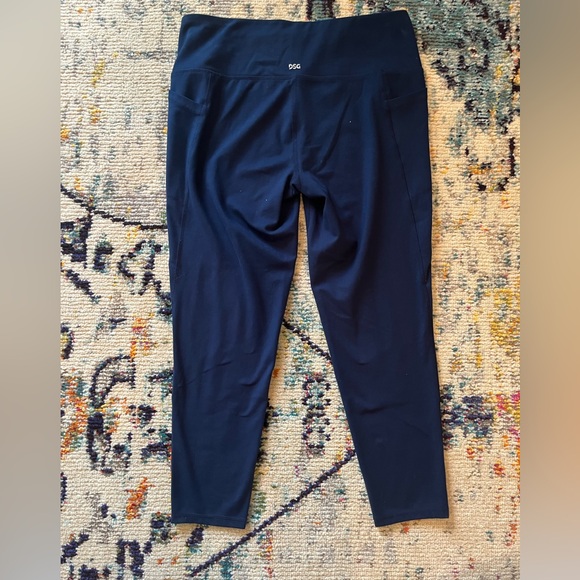 DSG' Momentum High-Rise Full-Length Legging - Picture 4 of 7